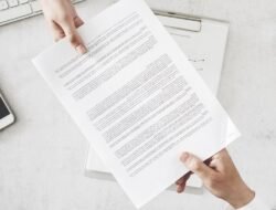 Kebijakan Baru Pemkot Surabaya: Pengurusan Administrasi Dibatasi untuk Mantan Suami yang Tidak Nafkahi Anak