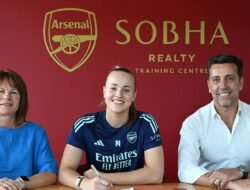 Performa Gemilang Kiper dan Bek Arsenal dalam Pertandingan Lawan Chelsea